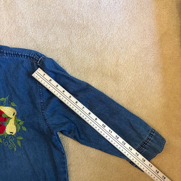 Collections Etc Vintage Fruit Embroidered Chambray 3/4 Sleeve Button Up - Picture 7 of 7